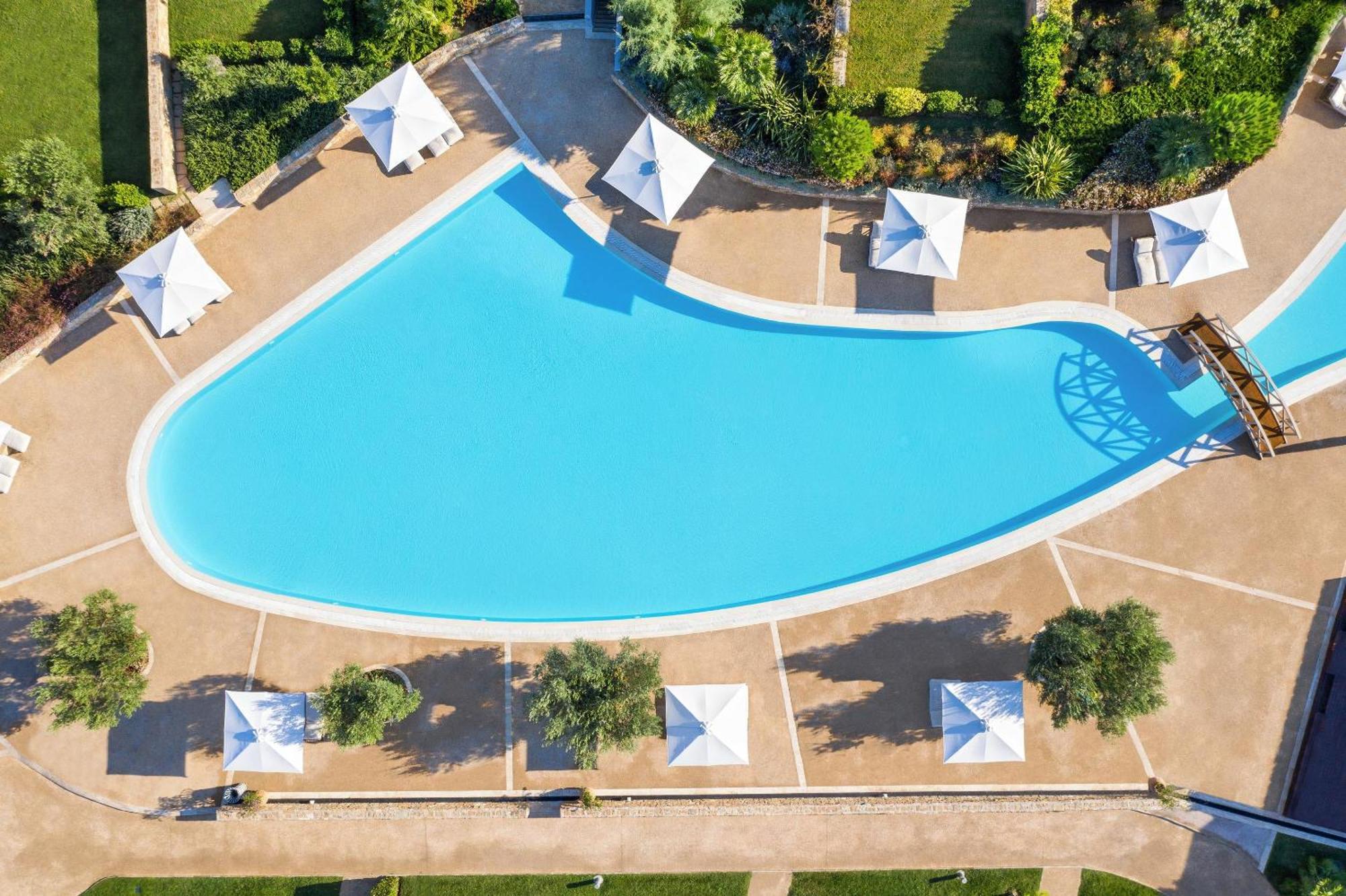 Ikos Olivia Hotell Gerakini Exteriör bild